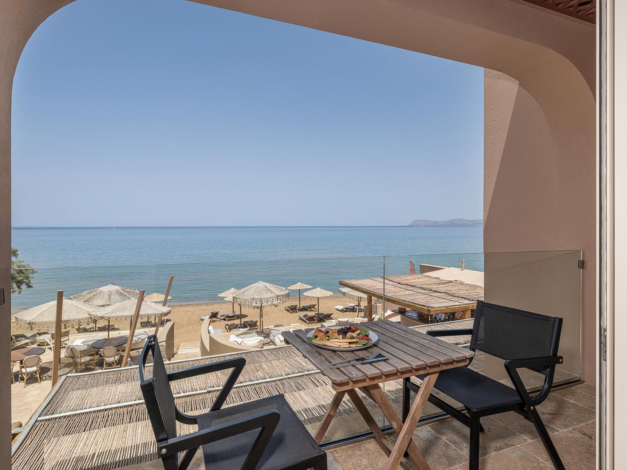 The Theodore Boutique Hotel- Adults Only 16 Plus Aγία Μαρίνα Εξωτερικό φωτογραφία
